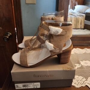 Franco Sarto L-HASINA, SAND LE SIZE 10M TAN